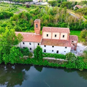Landhuis - Il Casale Toscano - 1900mt From The Tower Of & Trains Station - Free Parking - No Breakfast - No Air Conditioning But Fan - Only Self Check In From 3 Pm, Pisa